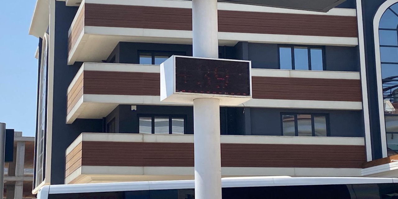 Marmaris’te termometreler 39 dereceyi gösterdi
