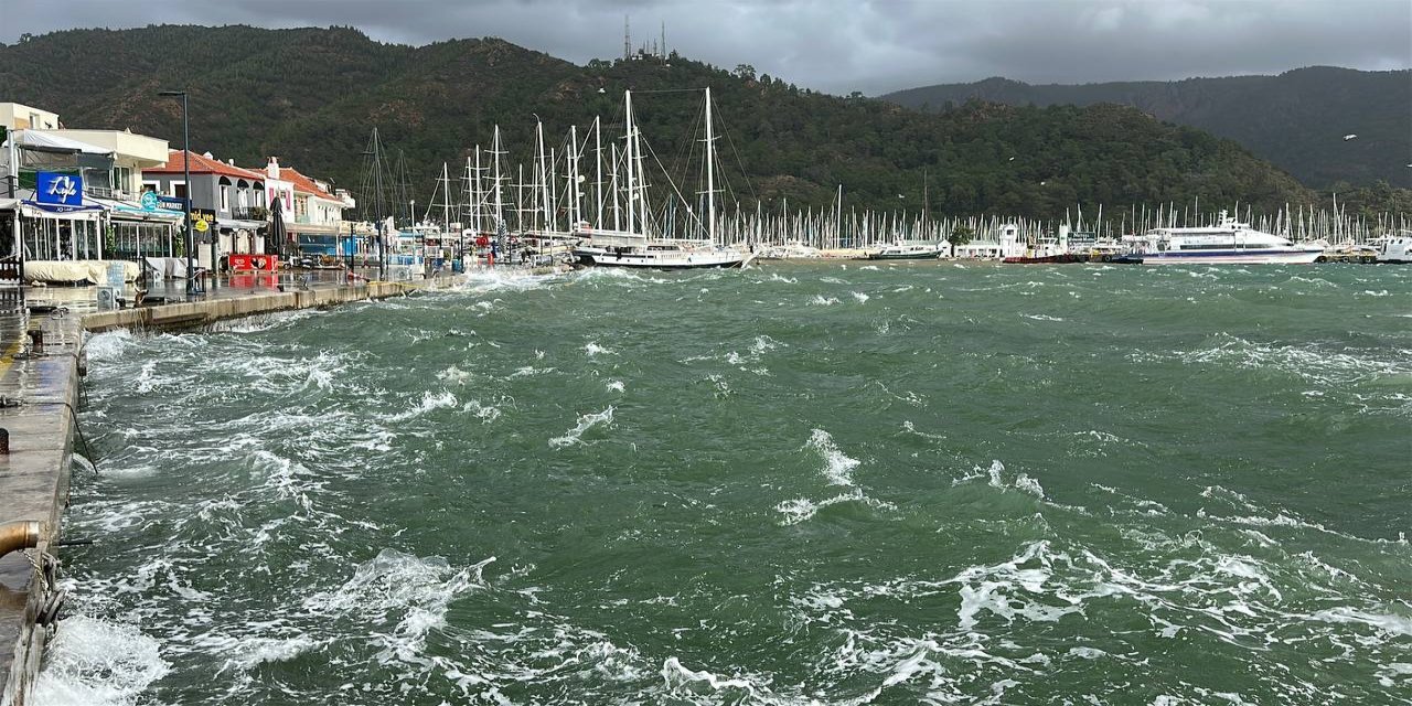 Meteorolojiden Fethiye-Finike arasında fırtına uyarısı
