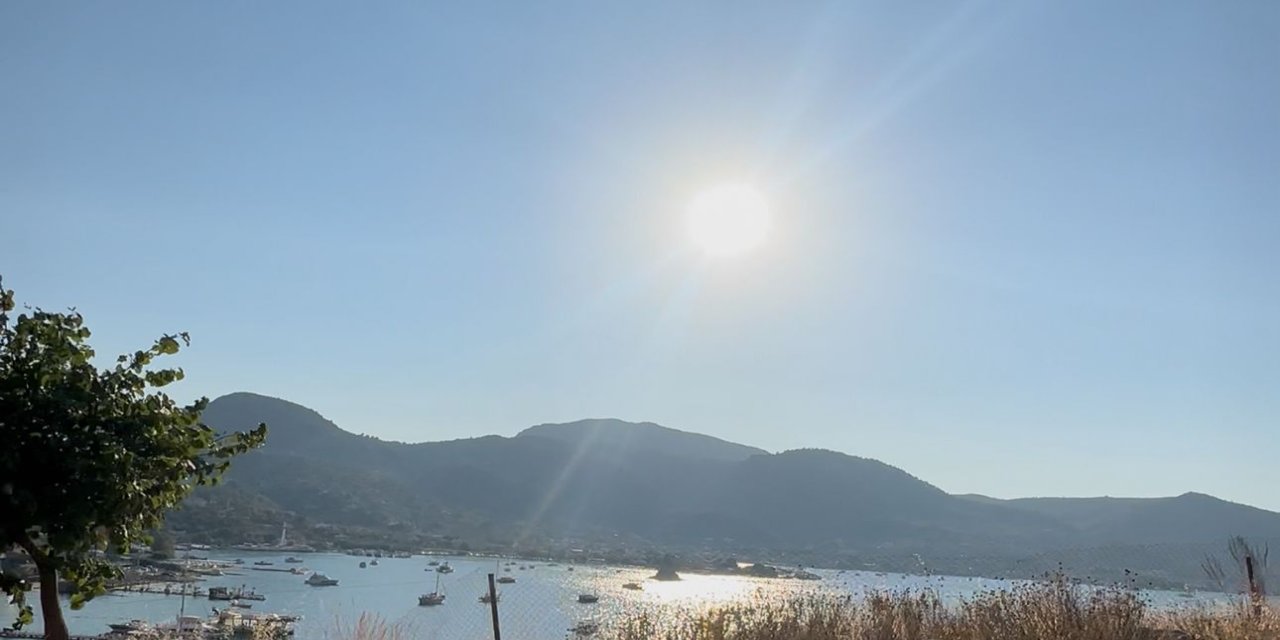 Marmaris’te hissedilen sıcaklık 40 dereceye ulaştı