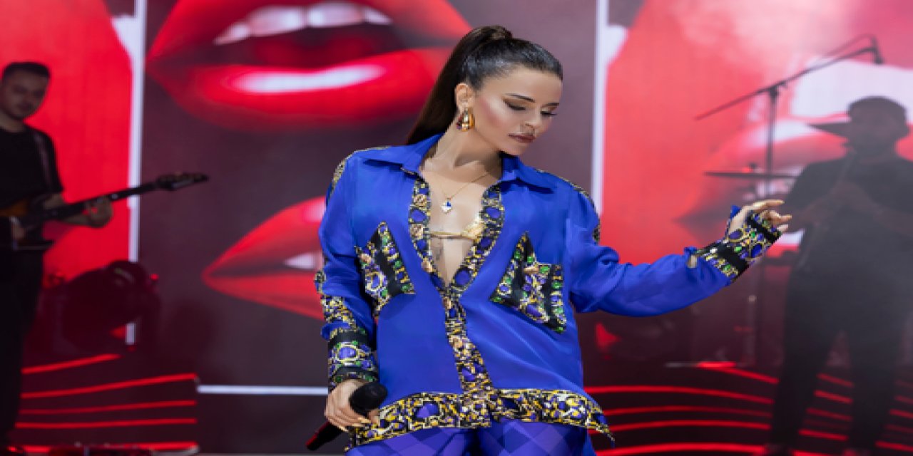 Simge’den Bodrum ve Arhavi’de Müzik Ziyafeti