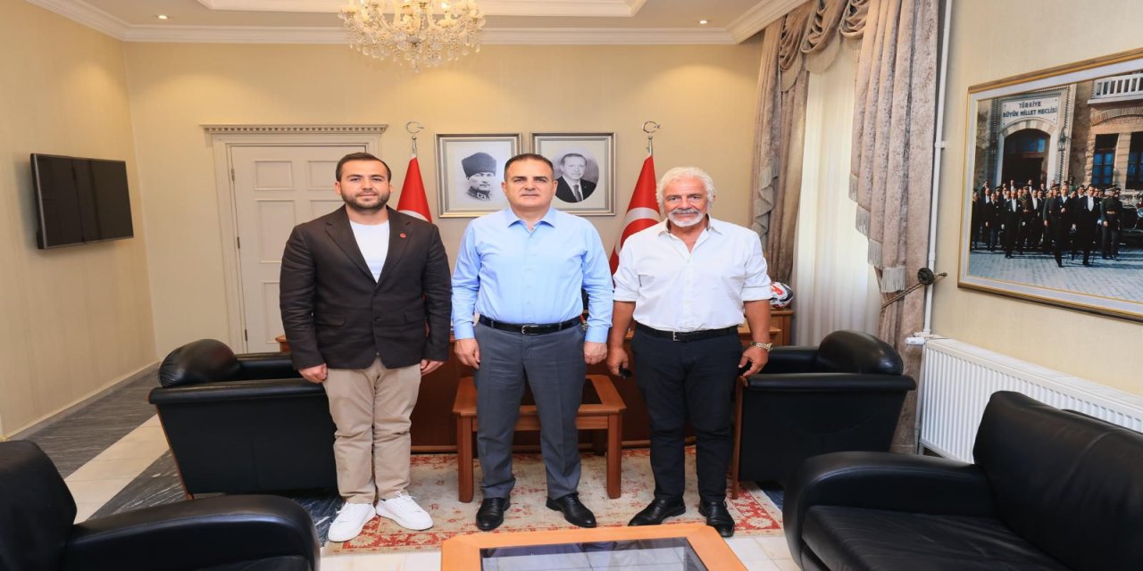 Hisarönü Muhtarı Turgut’tan Vali Akbıyık’a ziyaret