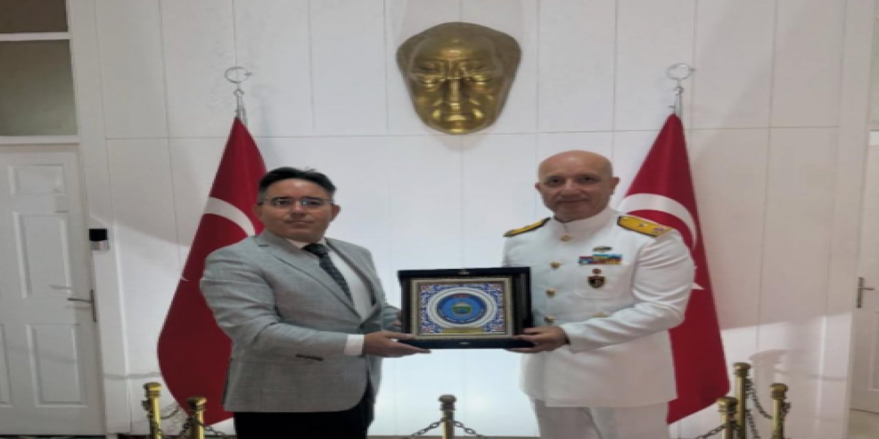 Aksaz Deniz Üs komutanı Tuğamiral Abanoz’dan Kaymakam Kaya’ya ziyaret
