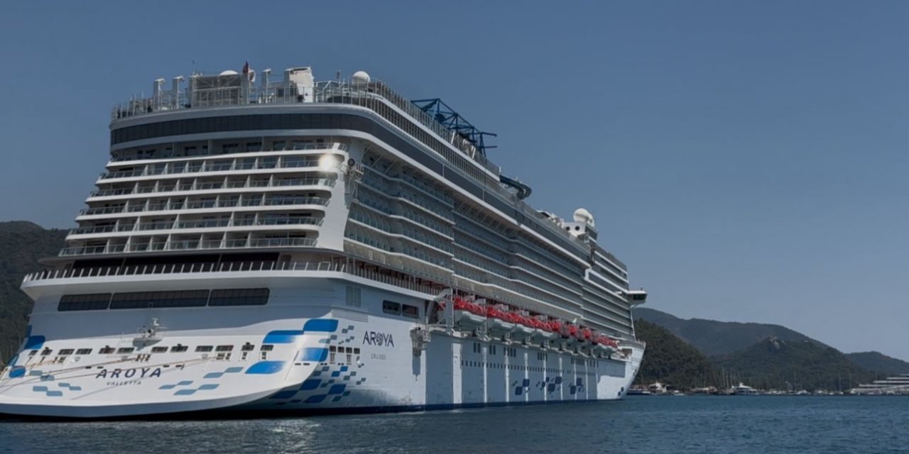Malta Bayraklı Aroya kruvaziyeri Marmaris’e geldi