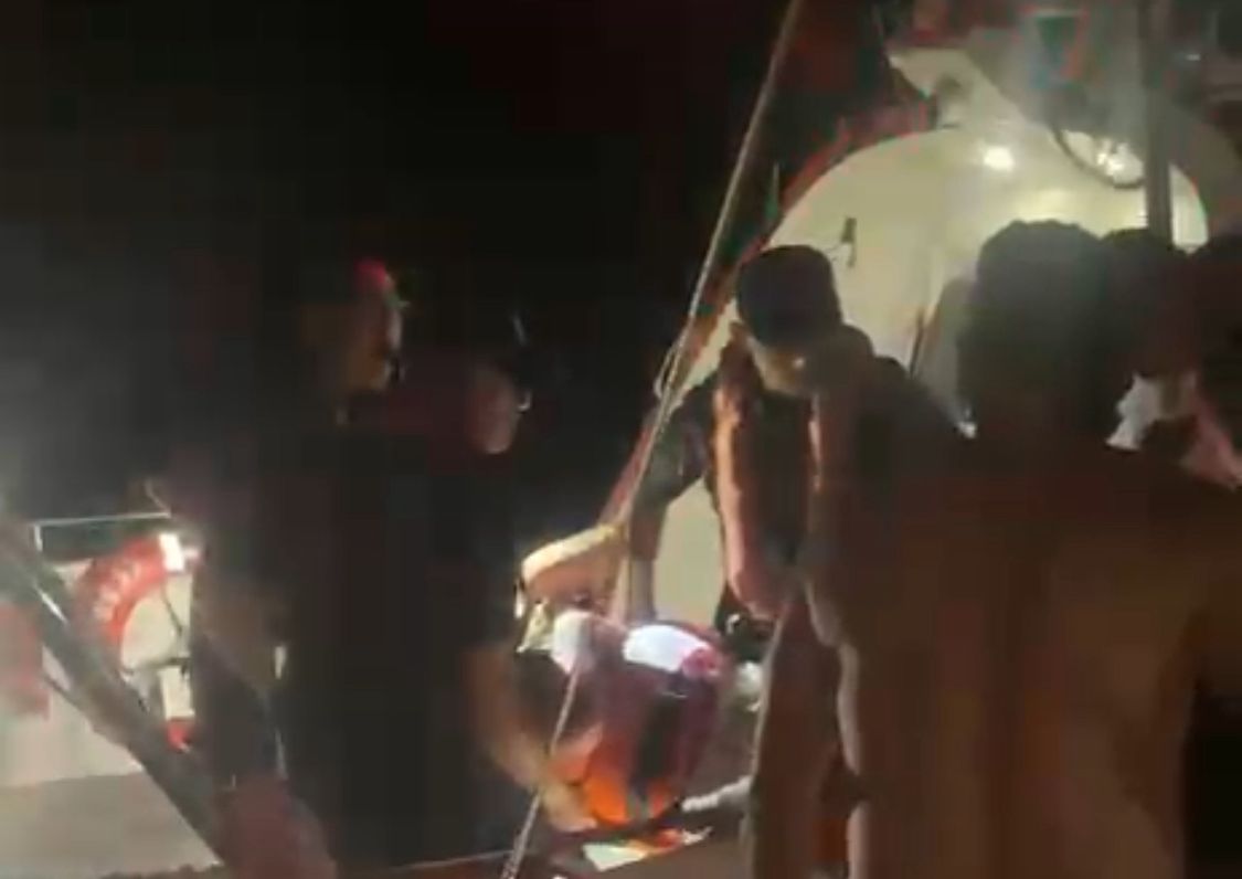 Marmaris açıklarından teknesinde kalp krizi geçiren İngiliz'e online müdahale
