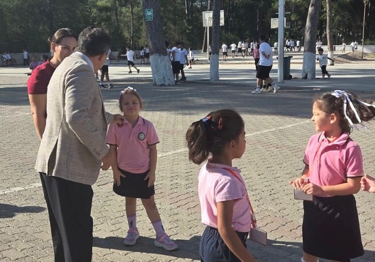 Kaymakam Kaya’dan Beldibi Sıtkı Zaralı İlk/Ortaokulu’na ziyaret