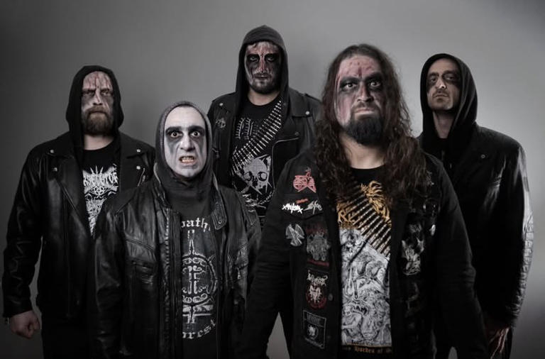 Dini değerlere hakaret eden rock grubu üyeleri tutuklandı