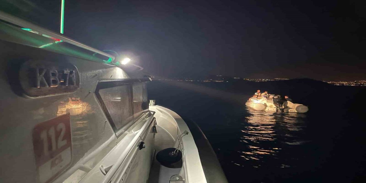 Bodrum’da 20 düzensiz göçmen kurtarıldı