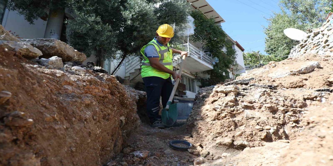 Menteşe Karamehmet Mahallesi’nde altyapı sorunu çözülüyor