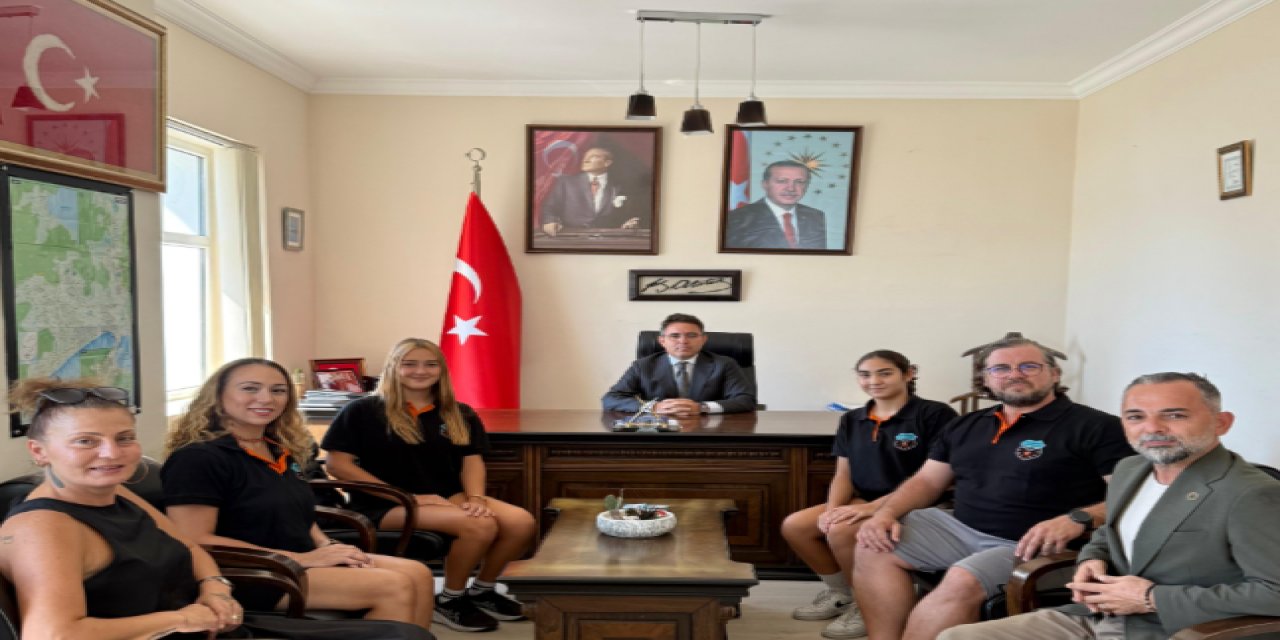 Şampiyon sporculardan Marmaris Kaymakamı Kaya’ya ziyaret
