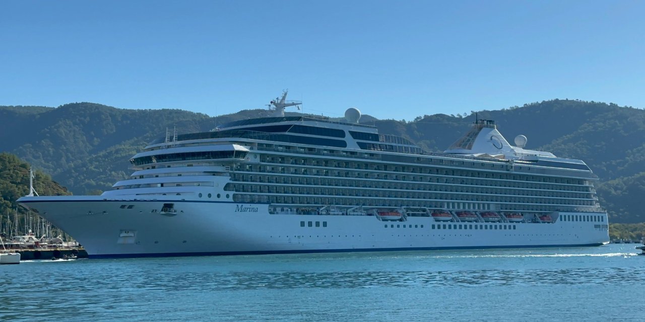Lüks yolcu gemisi ‘’Marina’’ Marmaris limanına demirledi
