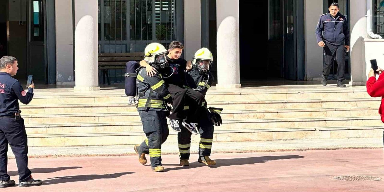 Menteşe’de deprem tatbikatı gerçekleştirildi