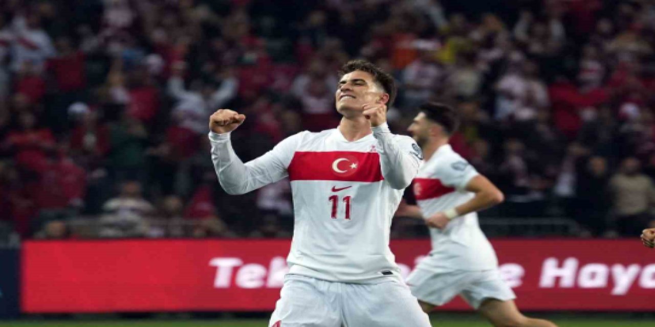 Kenan Yıldız, 2025 Akdeniz Mükemmelliyet Ödülü’ne layık görüldü