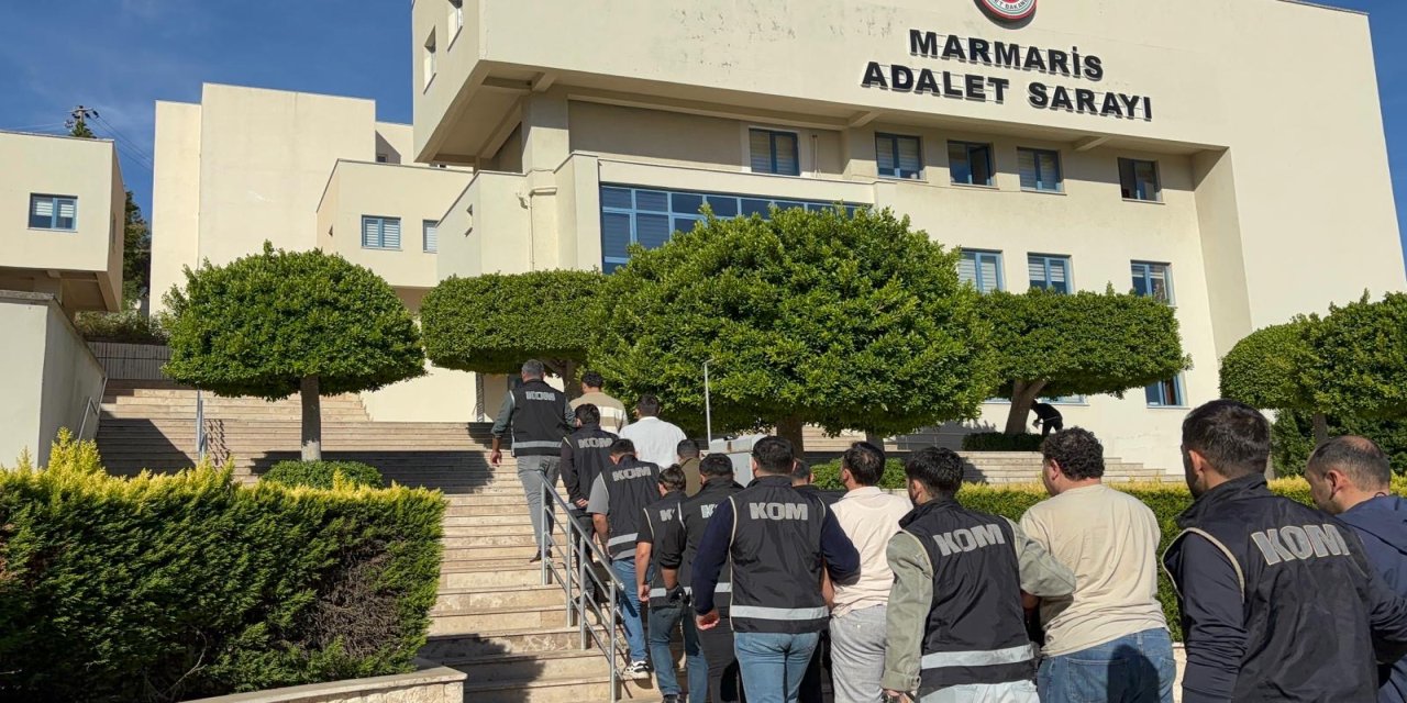 Marmaris açıklarında FETÖ operasyonu: 11 tutuklama