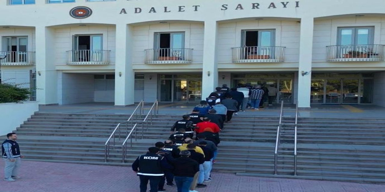 Bodrum merkezli göçmen kaçakçılığı operasyonunda 18 kişi tutuklandı