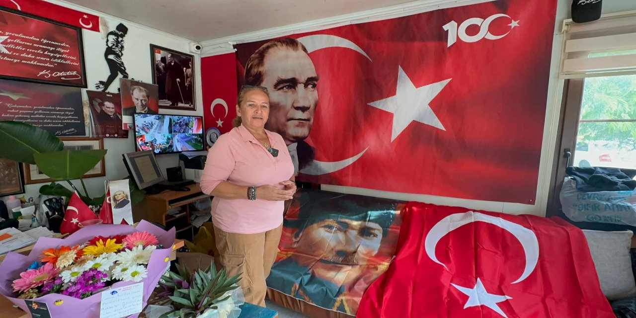 Muhtar Pekpak ''bizim tek çizgimiz var o da bayrağımız''
