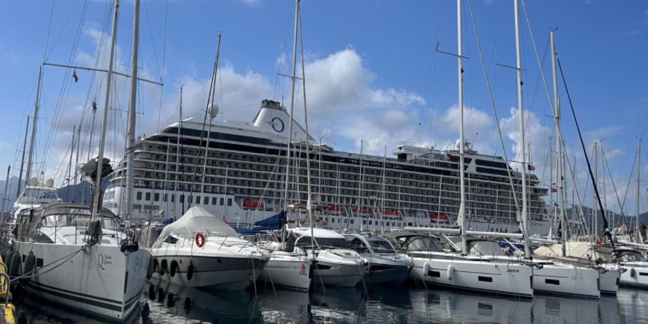 Lüks yolcu gemisi ‘’Marina’’ Marmaris limanına demirledi