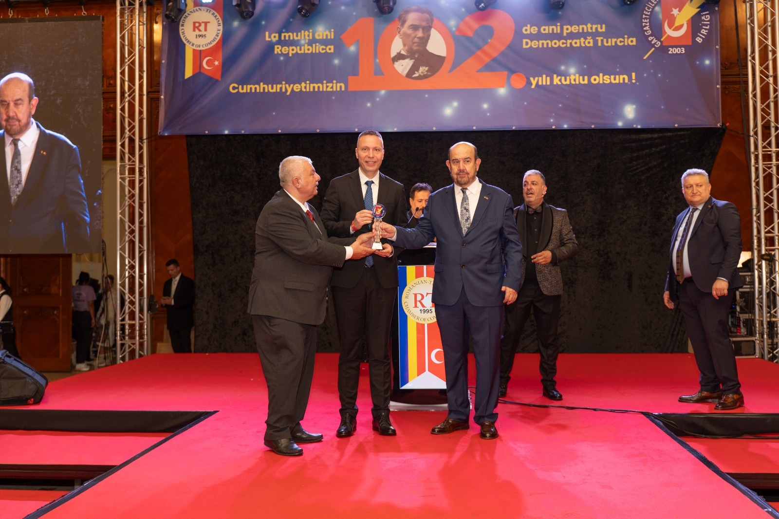 Muğla Valisi Dr. İdris Akbıyık “Yılın Valisi” seçildi