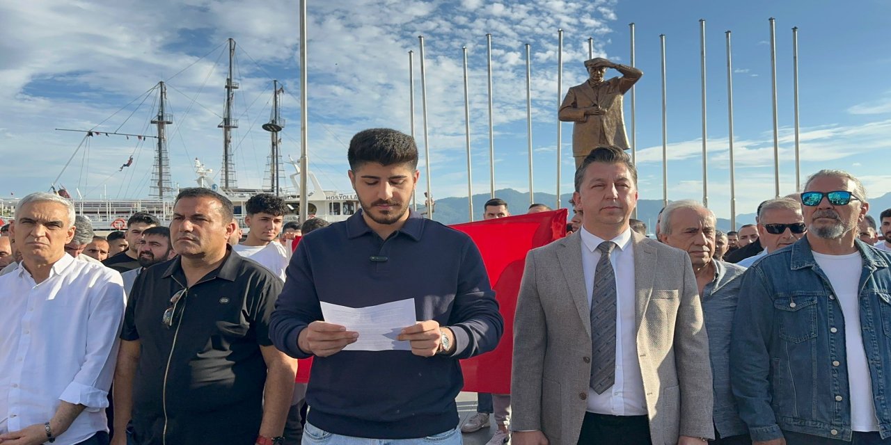 Marmaris Kapalı çarşı esnafı ‘‘adı üstünde kapalı çarşı, üstünün açılmasına karşıyız’’