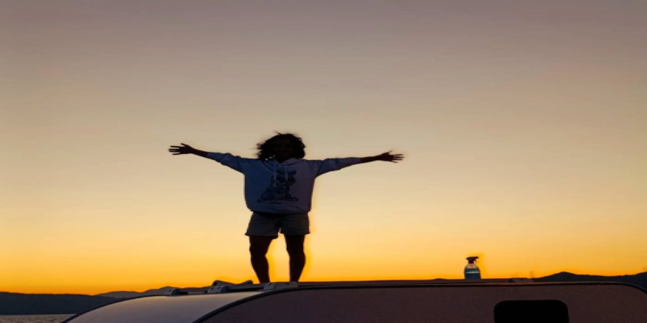 İstanbul’un yoğunluğundan bunalan aile, şehri terk edip doğada yaşamaya başladı