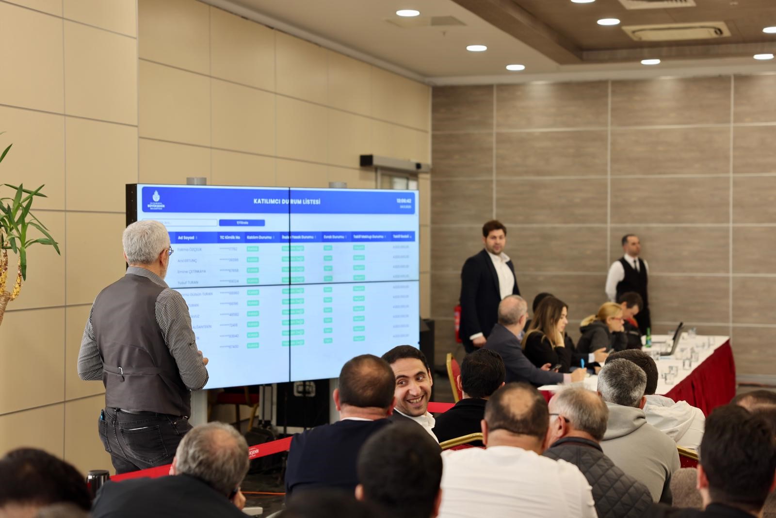 İstanbul'da taksi plakası 5 milyona alıcı buldu