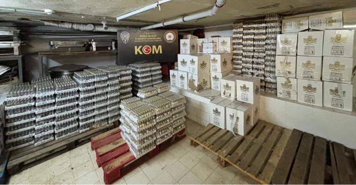 İçlerinde Marmaris’in de  olduğu üç ilçeye sahte içki operasyonu