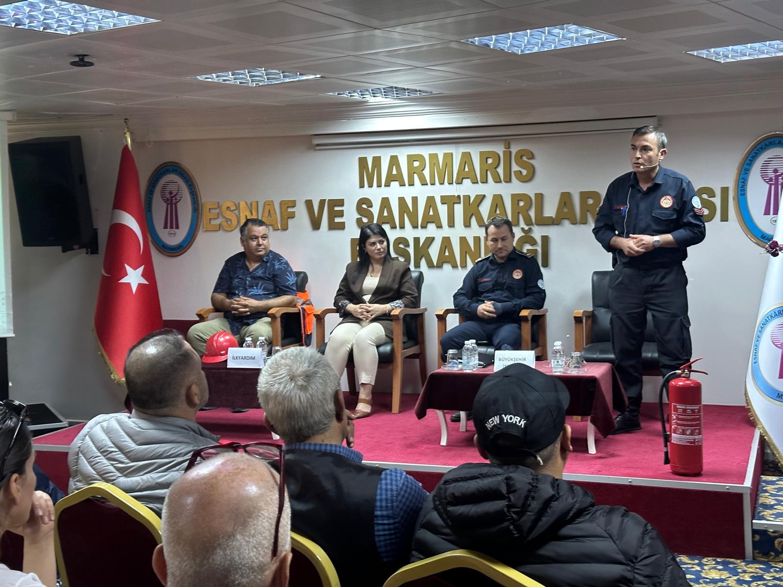 Marmaris Esnaf ve Sanatkârlar Odasından,  yeni sezona eğitim seferberliği