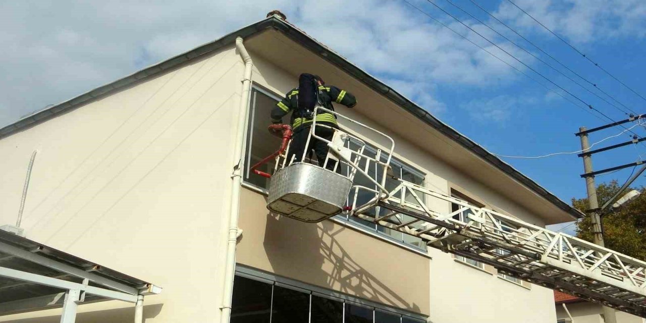 Menteşe’de evde çıkan yangın söndürüldü