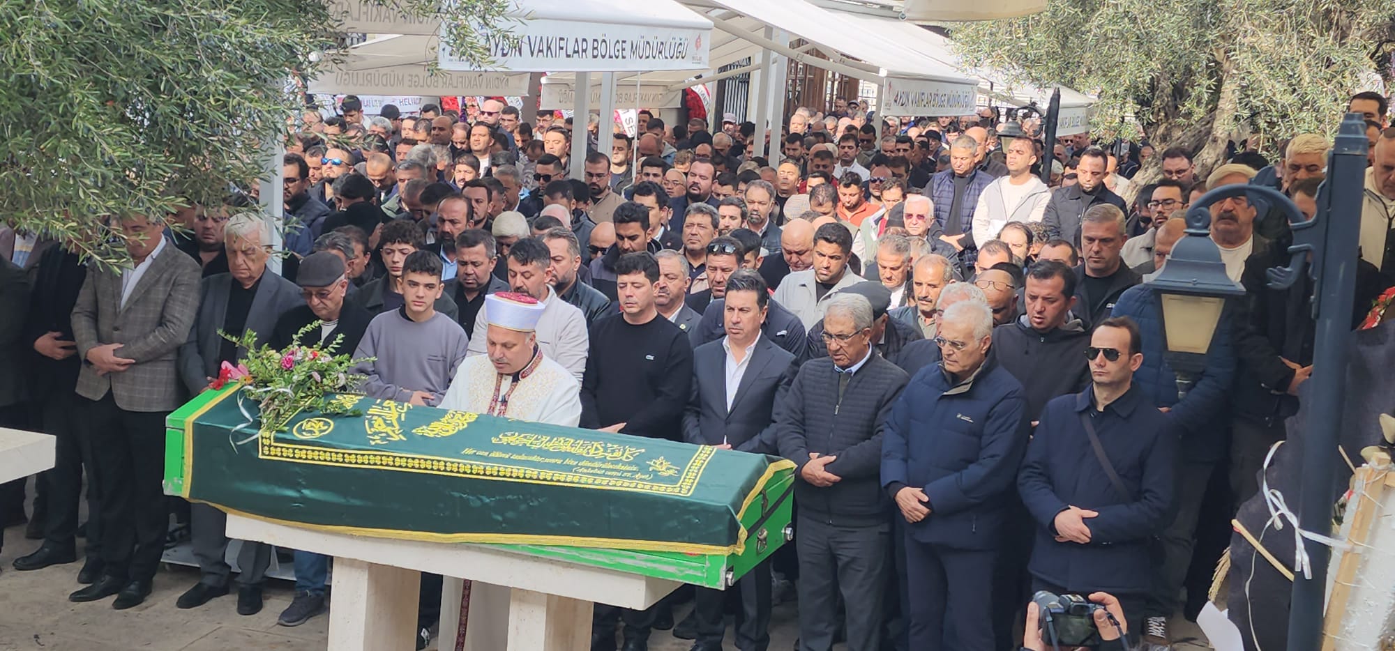 CHP Muğla İl Başkanı Nail Kızıl’ın Babası Tevfik Kızıl Dualarla son yolculuğuna uğurlandı