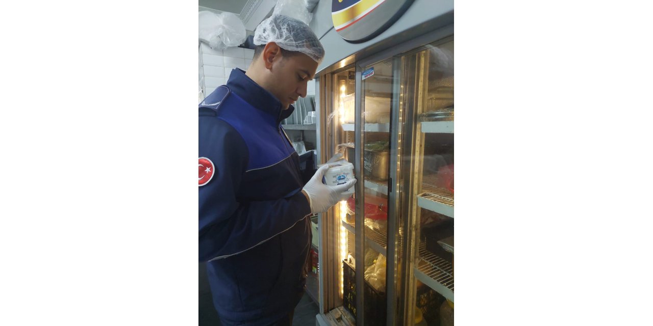 Marmaris Zabıtası denetime çıktı 9 işletmeye 13 ceza kesti