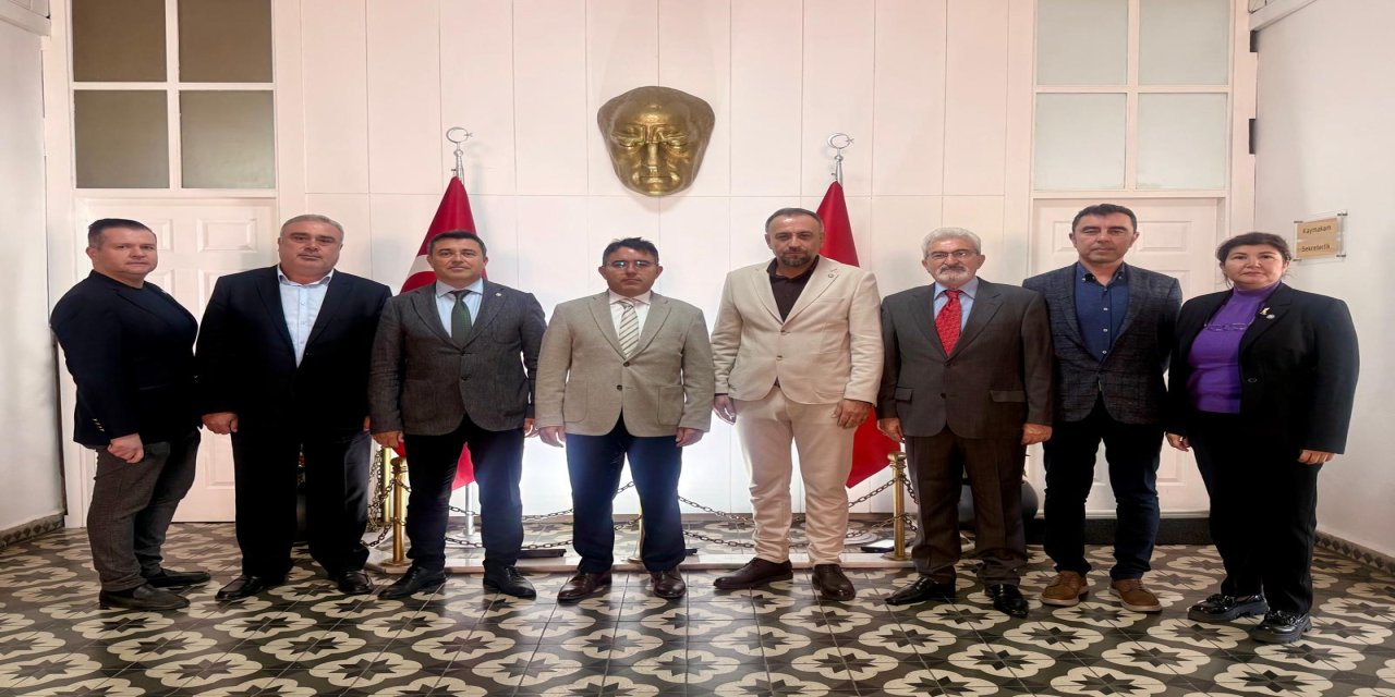 İYİ Parti'den Kaymakama gündem odaklı ziyaret