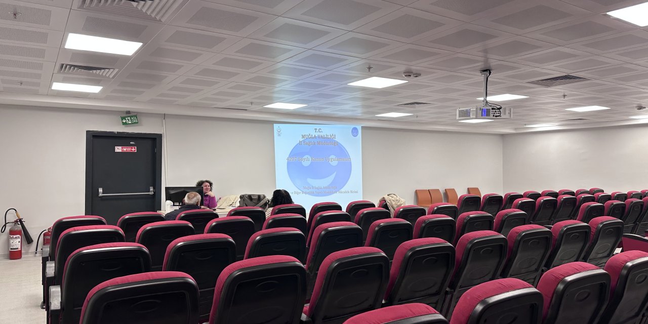 Marmaris’te esnafa yönelik kapalı alanda tütün eğitimi ilgi görmedi