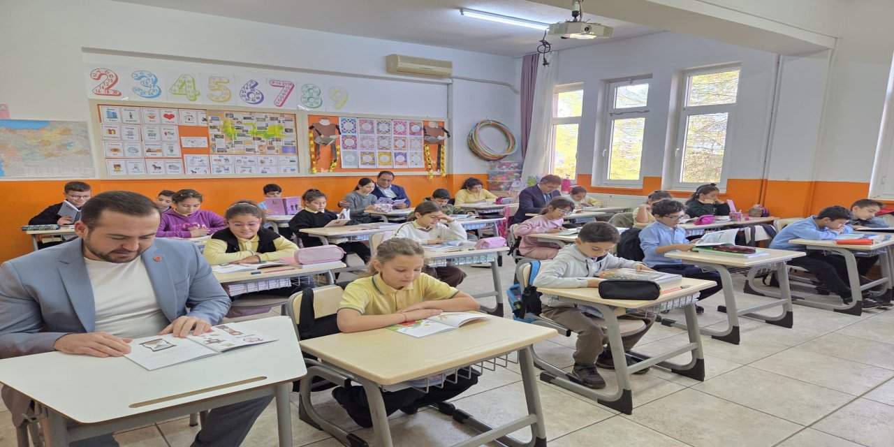 “Bir Kitap Bir İnsan” Projesi Kapsamında Hisarönü İlkokulu’na Ziyaret