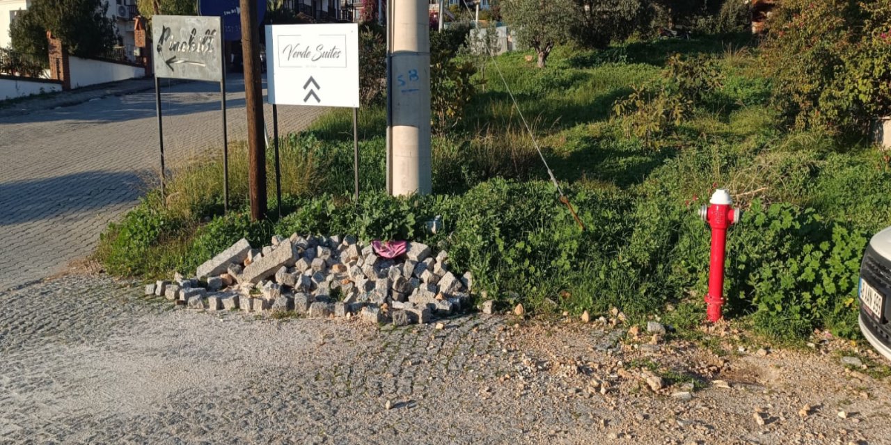 Akyaka Uzunlar sokağında  yapılmayan yol tepkisi