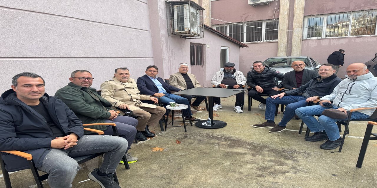 Turizmciler Marmaris’te Sandık Başında