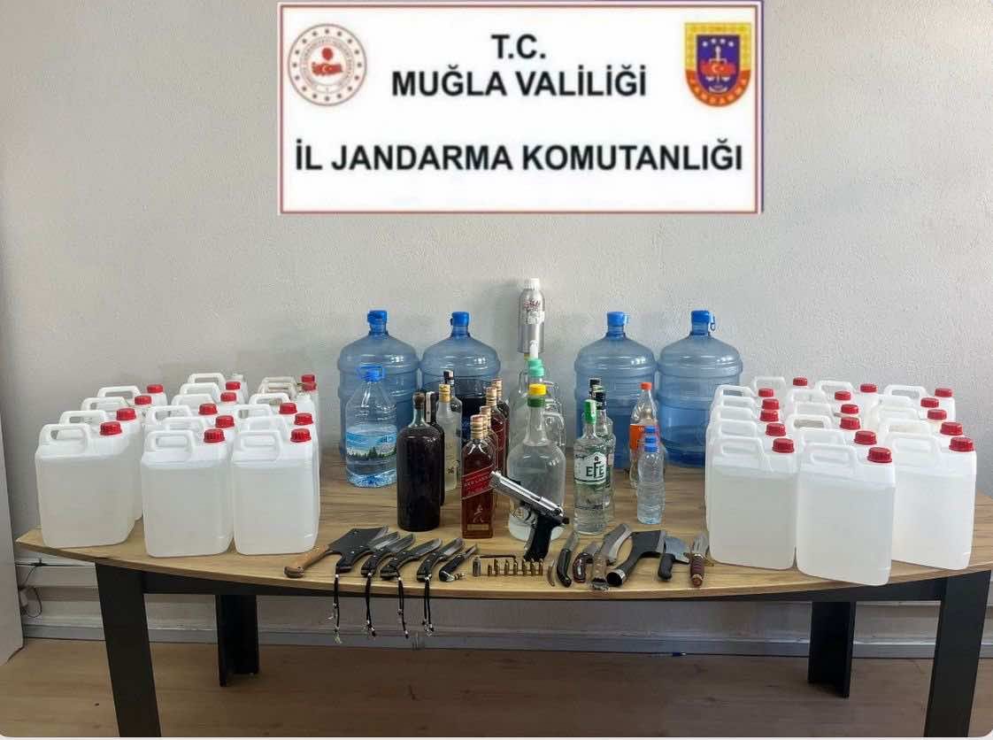 Jandarmadan Muğla genelinde kaçak ve sahte alkollü içki uygulaması