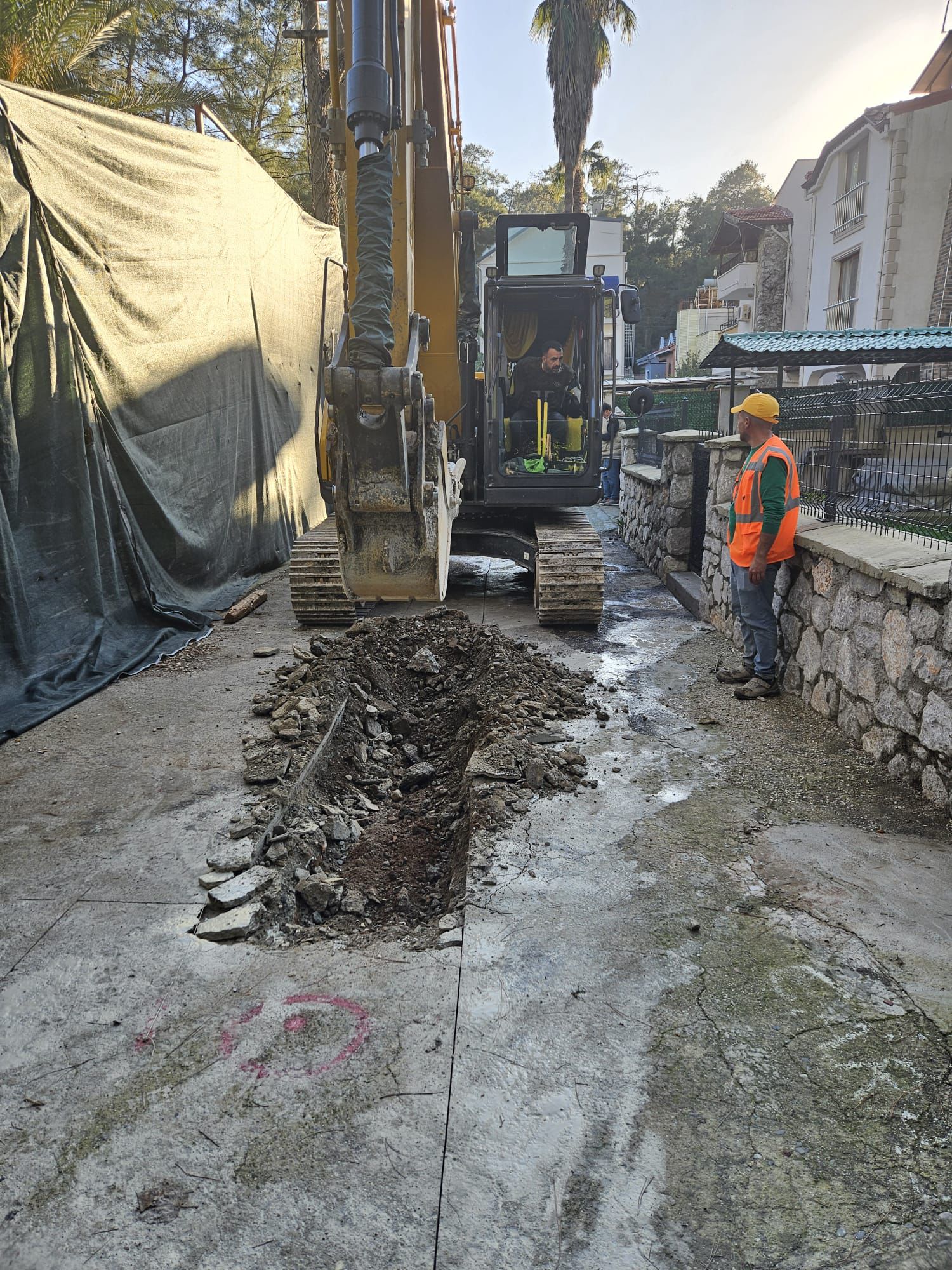 Aktaş–Adağzı’nda 25 yıllık kanalizasyon sorunu için çalışmalar başladı