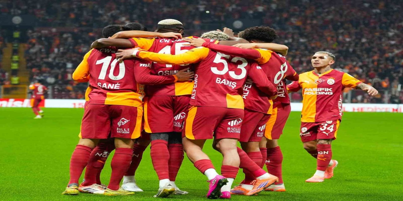 Galatasaray ocak ayında dört kulvarda mücadele edecek