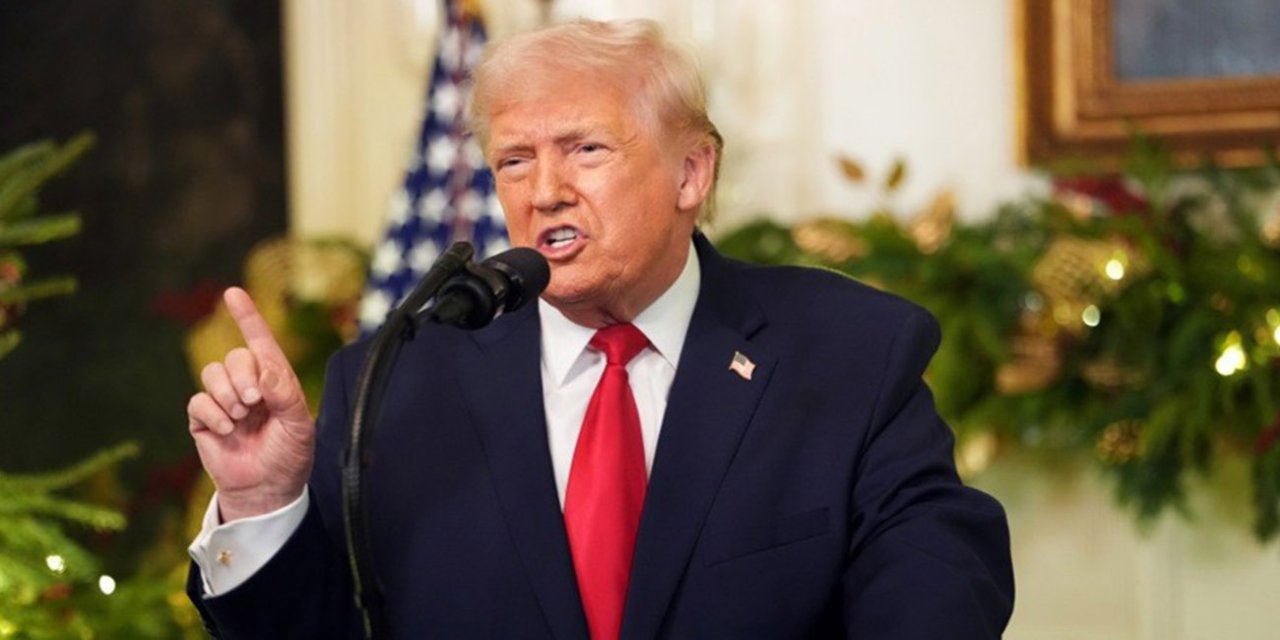 Trump: "İran, barışçıl protestocuları vurup şiddetle öldürürse, ABD onların yardımına koşacaktır"