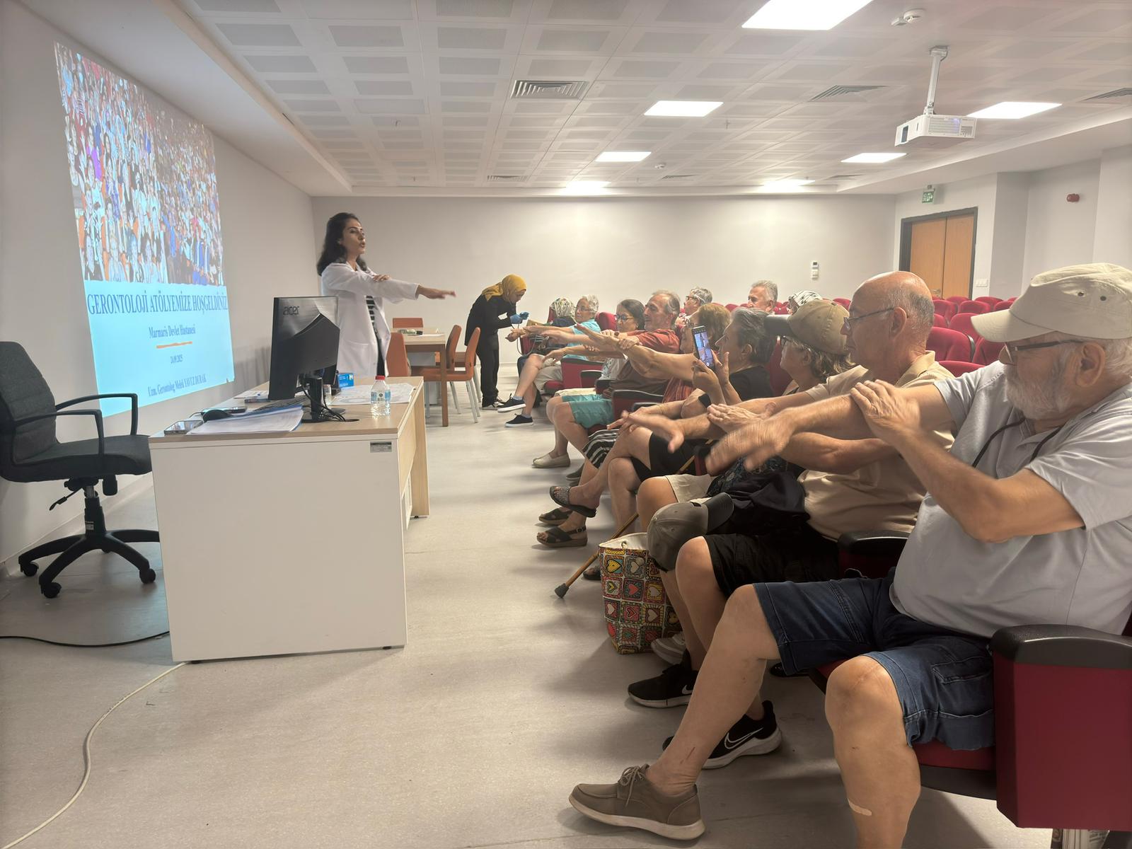 Marmaris Devlet Hastanesi’nden sağlıklı yaşlanma desteği