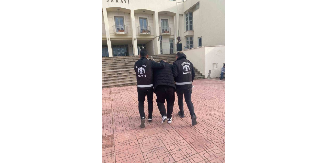 Bodrum’da 24 yıl kesinleşmiş cezası olan firari kıskıvrak yakalandı