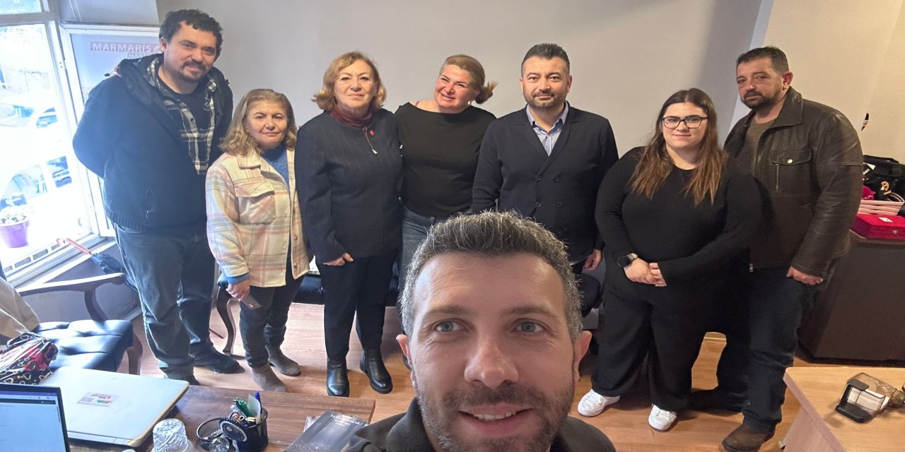 CHP Marmaris çalışan gazeteciler gününde Marmaris Haber ofisini ziyaret etti