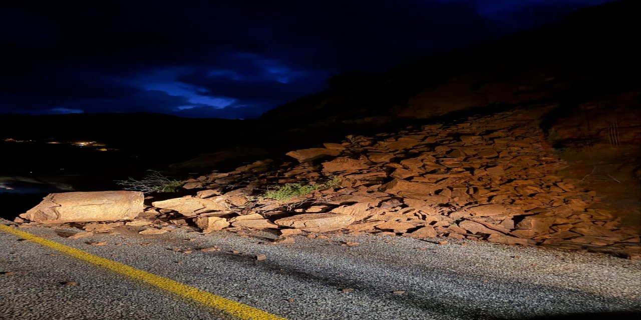 Marmaris Bayır Mahallesi’nde şiddetli yağış ve fırtına toprak kaymasına neden oldu