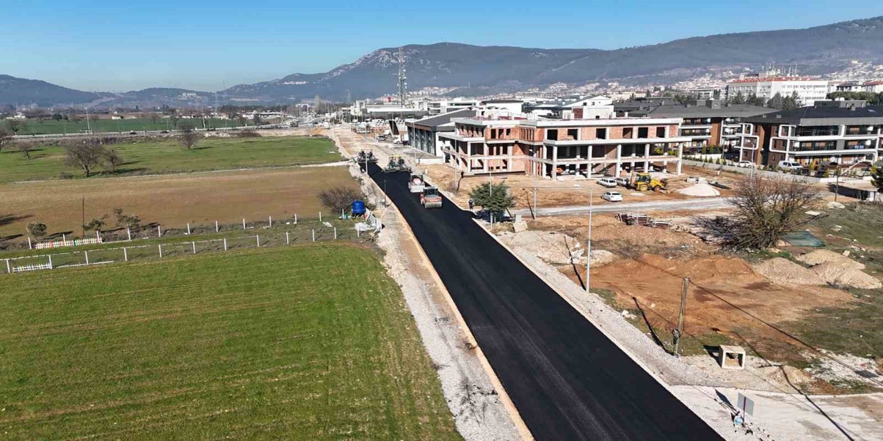 Muğla Büyükşehir, Menteşe’de yol yatırımlarını aralıksız sürdürüyor