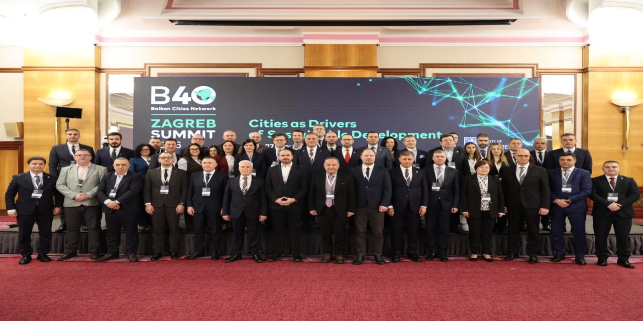 Başkan Aras B40 Zirvesi’nde Kültür, Turizm ve Yerel Demokrasiyi Anlattı