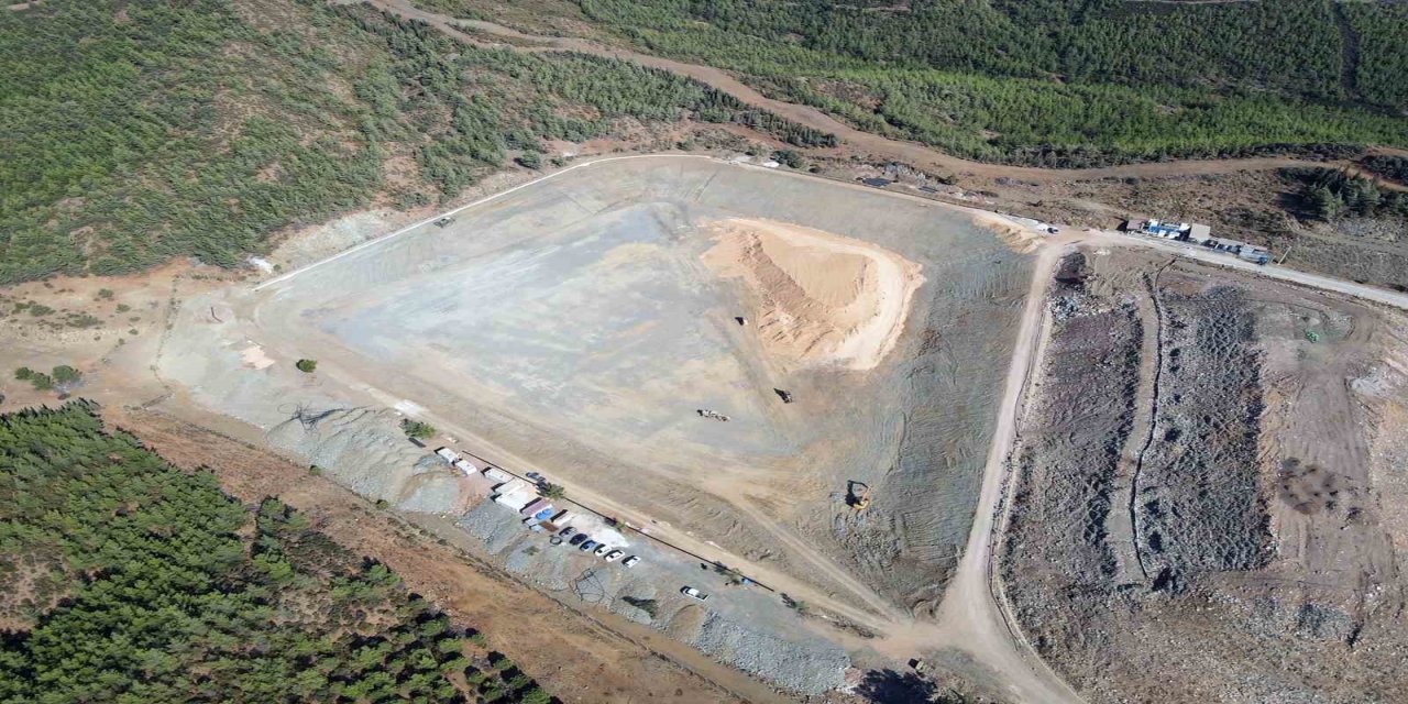 Muğla Büyükşehir, Marmaris’te katı atık yönetimini güçlendiriyor