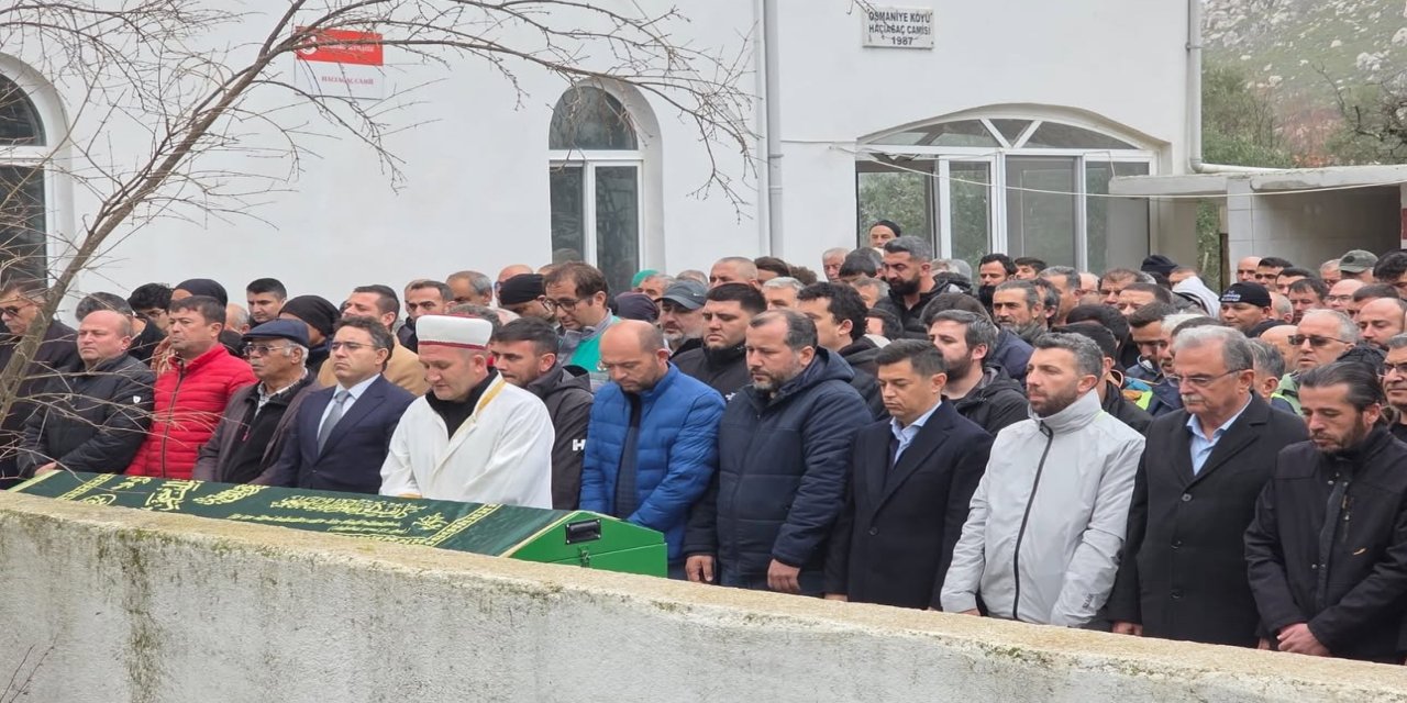 Marmaris’te otomobili ile sele kapılan Zekeriya Şahin gözyaşları ile uğurlandı