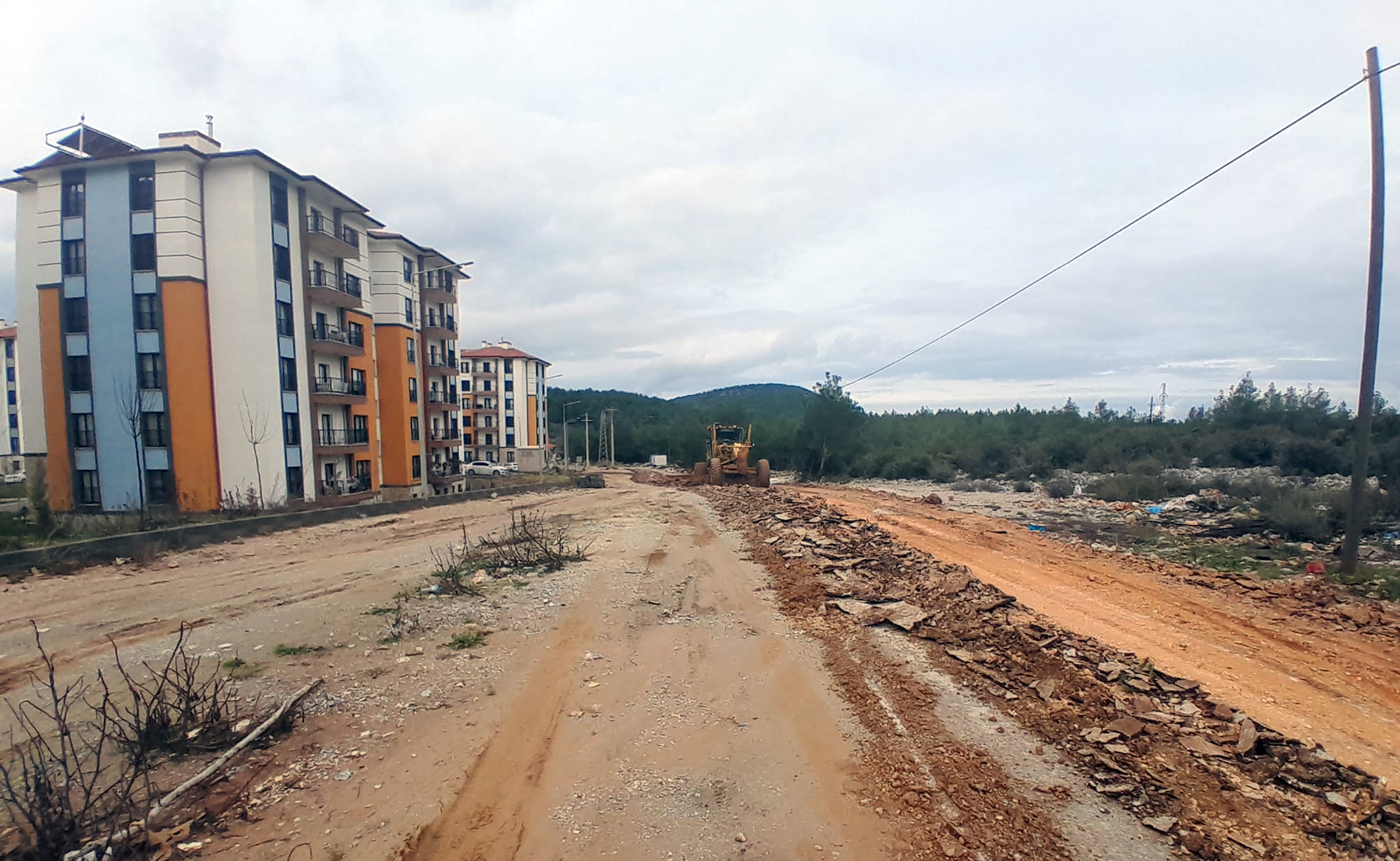 Menteşe Akçaova TOKİ yol yapım çalışmaları başladı