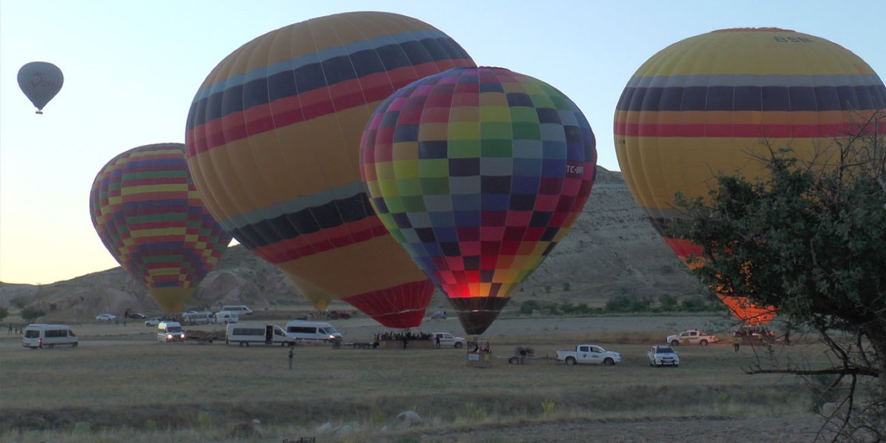 Kapadokya’da balon turizmi 750 bin yolcuyu aştı