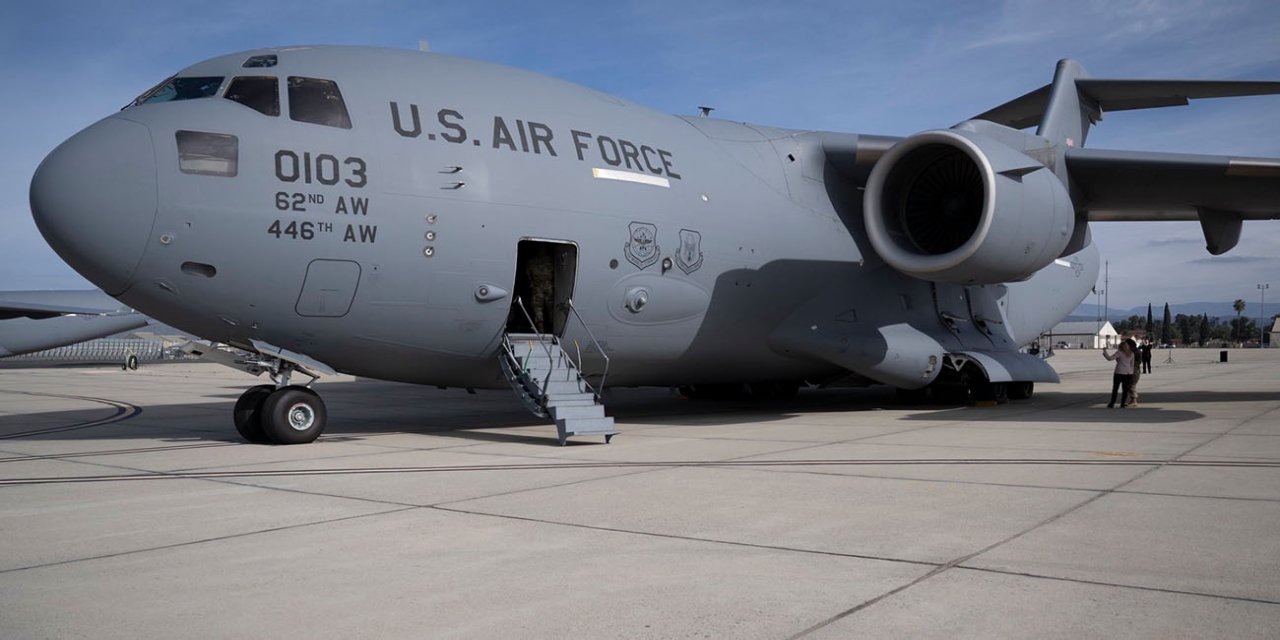 ABD'de bir ilk: Nükleer reaktörü kargo uçağıyla taşıdı