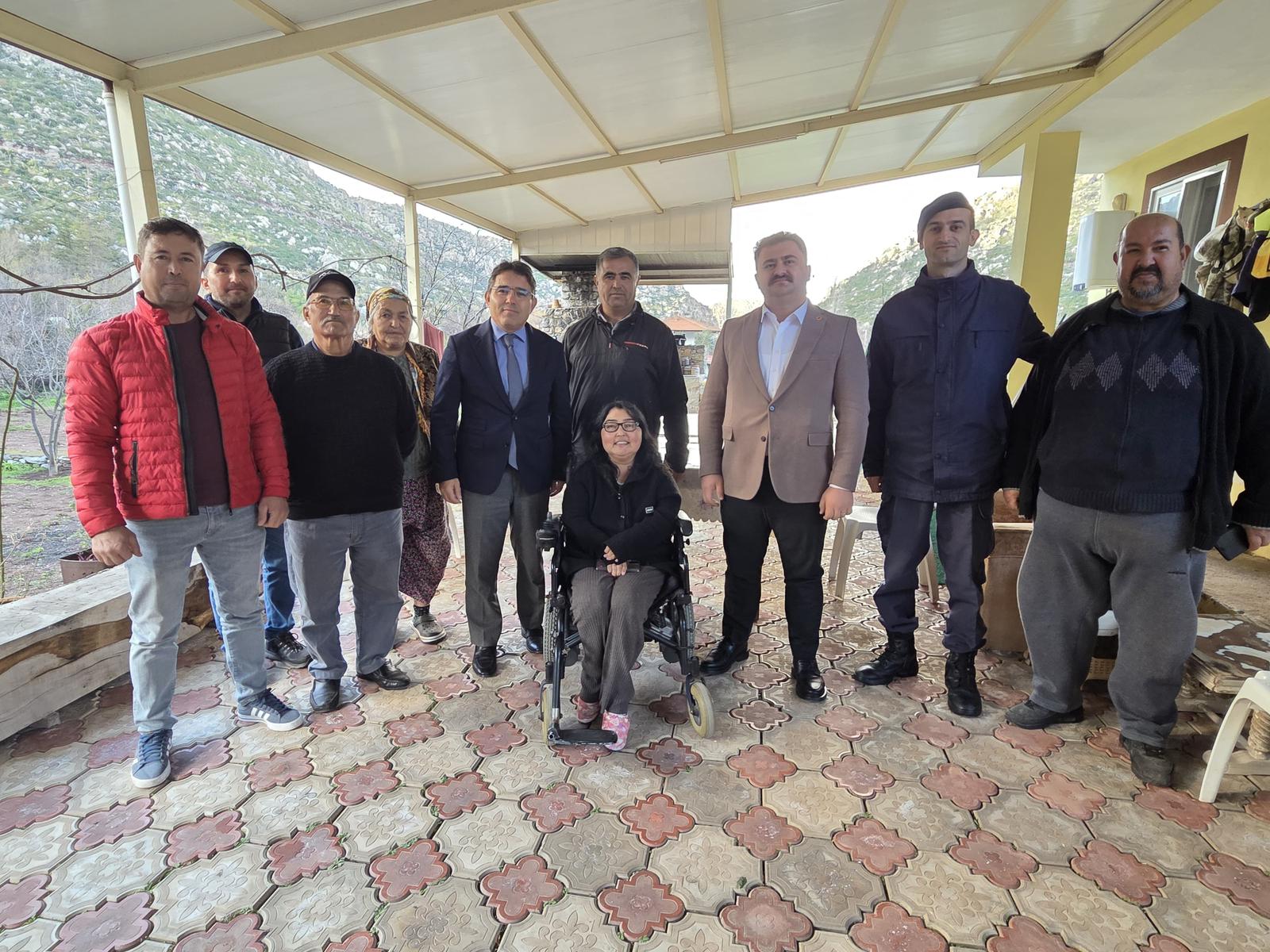 Kaymakam Kaya Turunç’ta vatandaşlarla buluştu